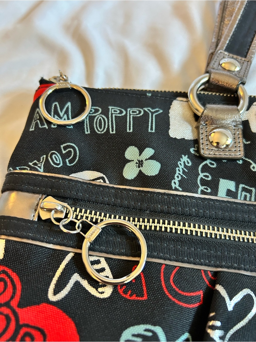Coach Graffiti Poppy Tote - Picture 8 of 16